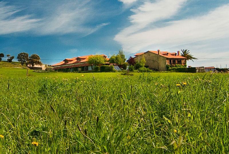 La Posada De Langre Anexo Eksteriør billede